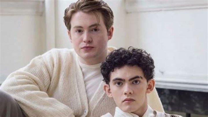Are Kit And Joe Gay In Real Life? Are They Dating?