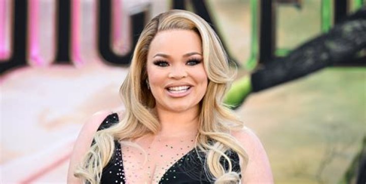 
Kitchen Floor Royalty Trisha Paytas Just Revealed Their Baby’s Name, and the Internet Has Some Thoughts 