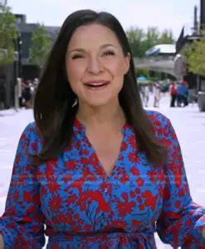 
Maggie Rulli Height, Weight, Net Worth, Age, Birthday, Wikipedia, Who, Nationality, Biography 