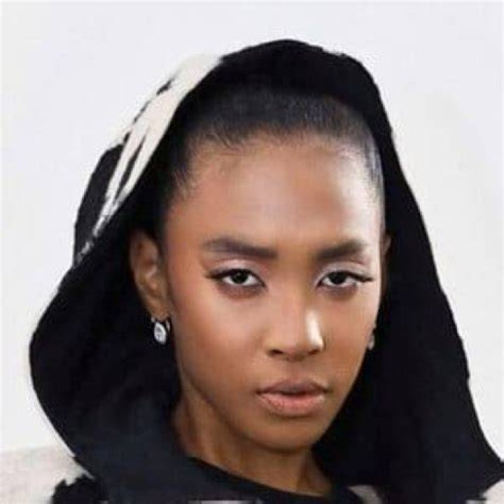 
Sheila Twin Height, Weight, Net Worth, Age, Birthday, Wikipedia, Who, Nationality, Biography 